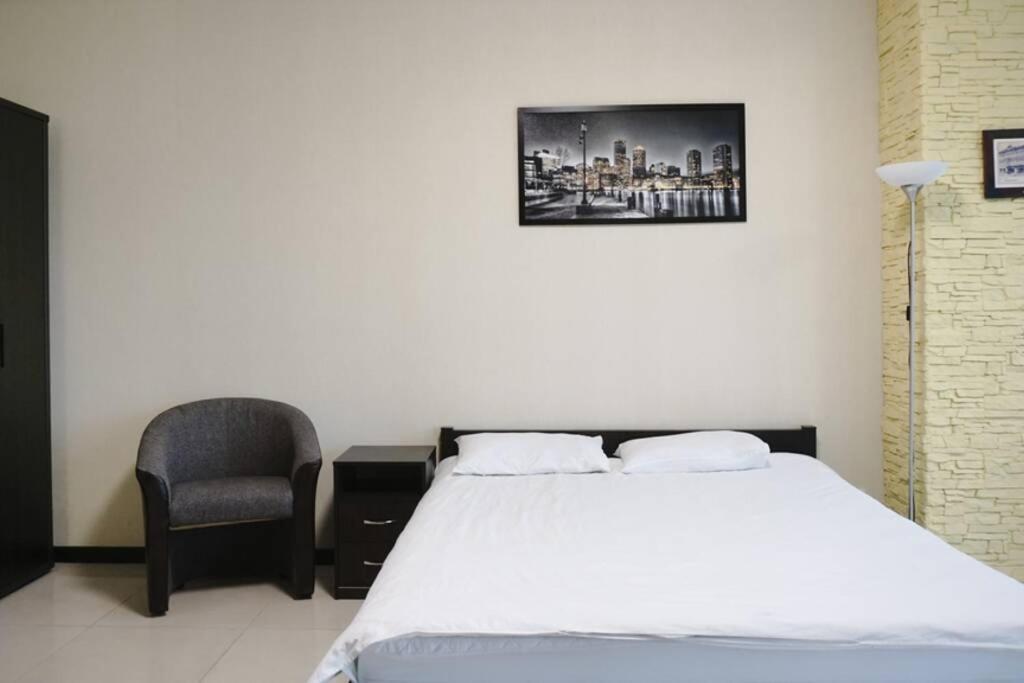 Doba In Ua Baku Bandery Apartments Dnyipropetrovszk Kültér fotó
